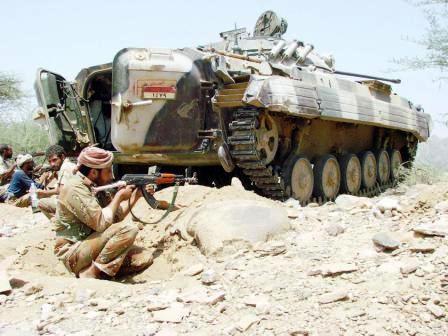 القوات المسلحة والأمن تدمر العديد من اوكار ومعدات عناصر التمرد والتخريب